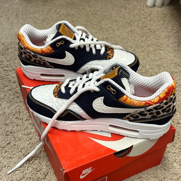 Nike Air Max 1 Premium ‘Denim Leopard’ Sneakers LIKE NEW! - Picture 2 of 13